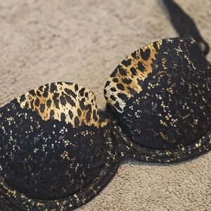 Victoria's Secret Bombshell Leopard Print & Black Lace Padded Push Up Bra